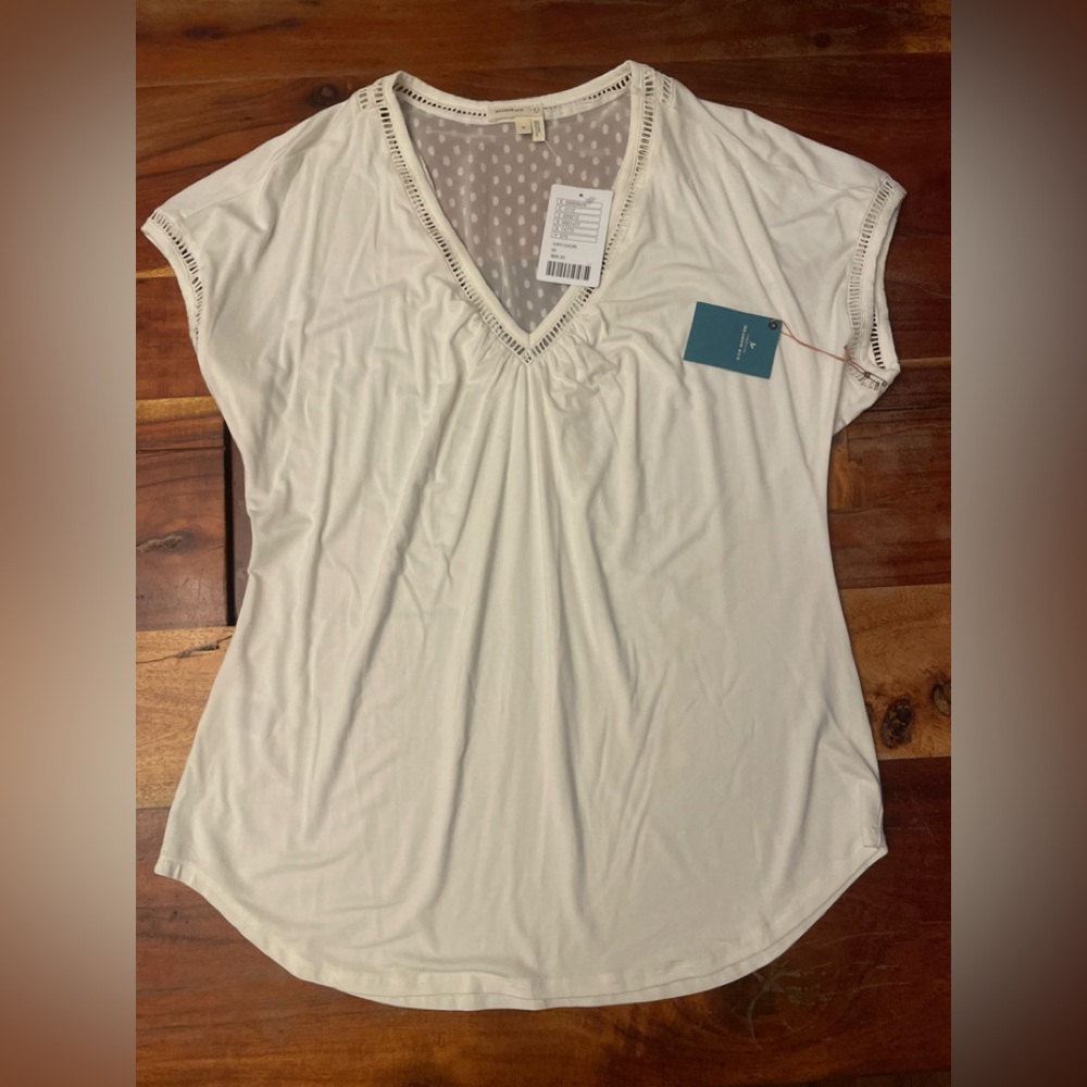 Meadow Rue Anthropologie Cream V-Neck Top